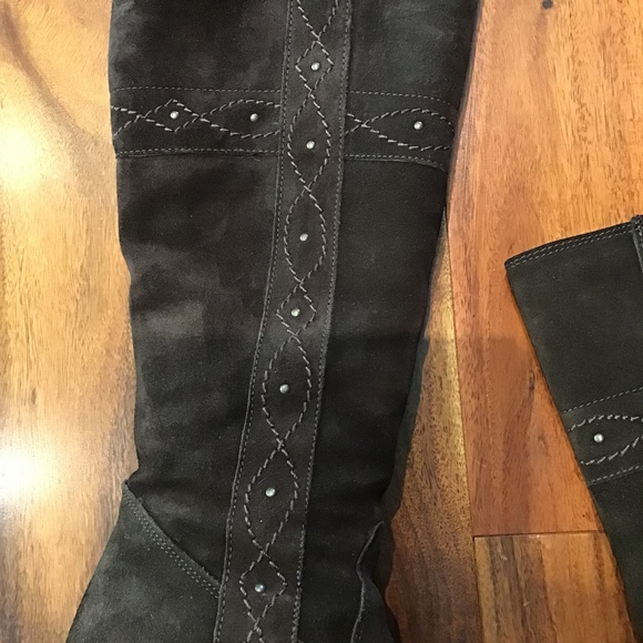 Bravo by Browns Suede Boots - Picture 2 of 7